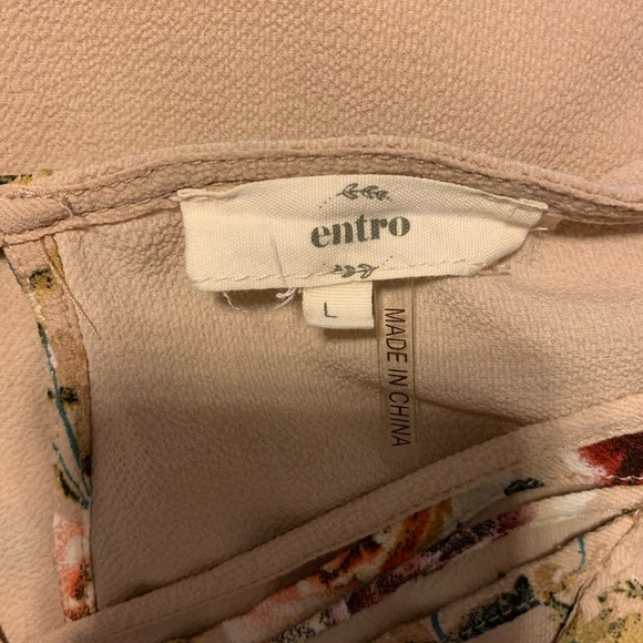 Entro bell sleeve boutique top - Picture 6 of 6